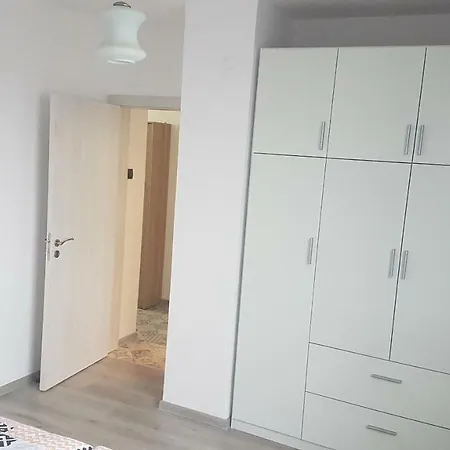 Roza Apartament Warna